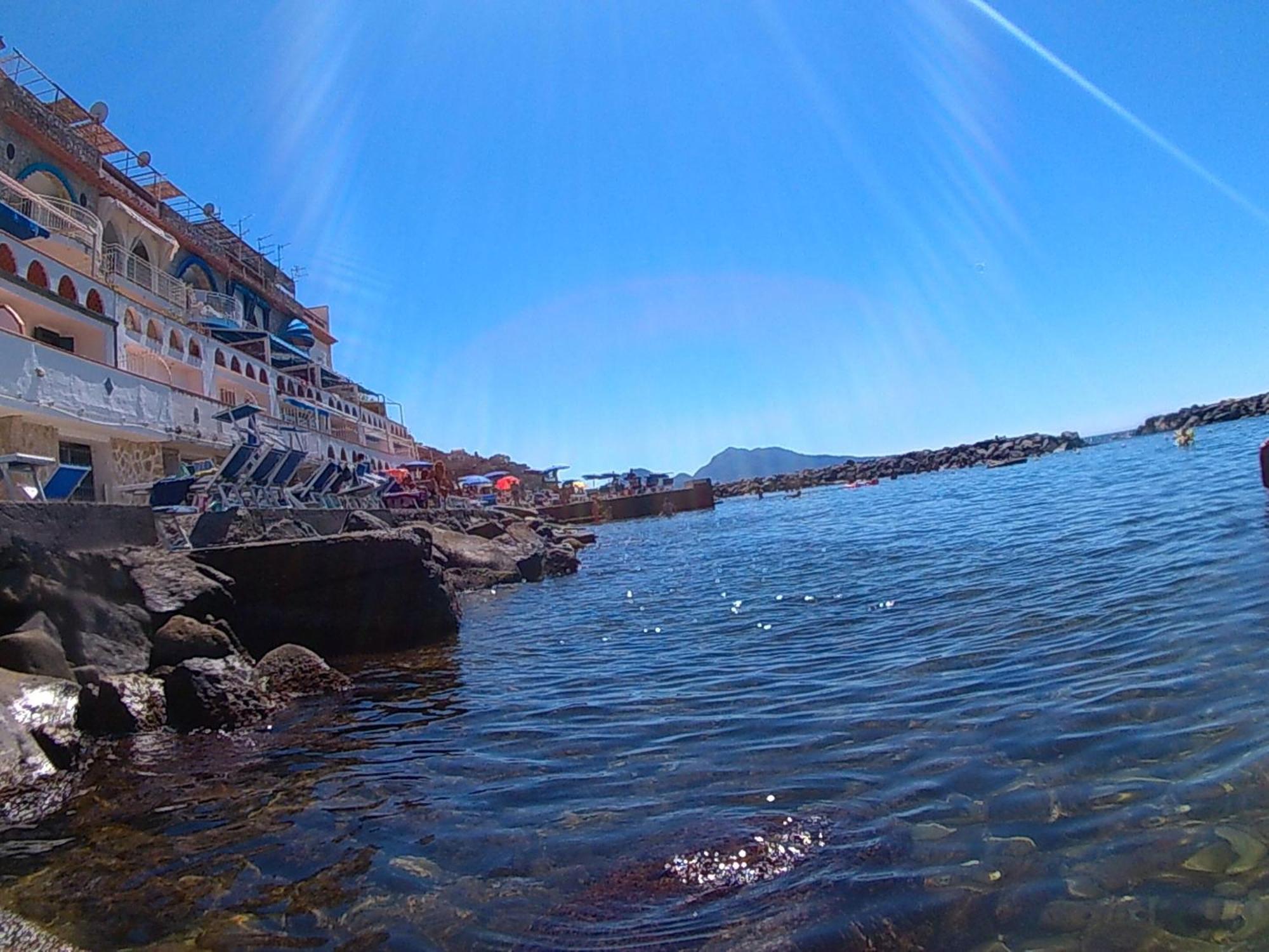 Bilocale Panoramico “Lo Sguardo” Lejlighed Massa Lubrense Eksteriør billede