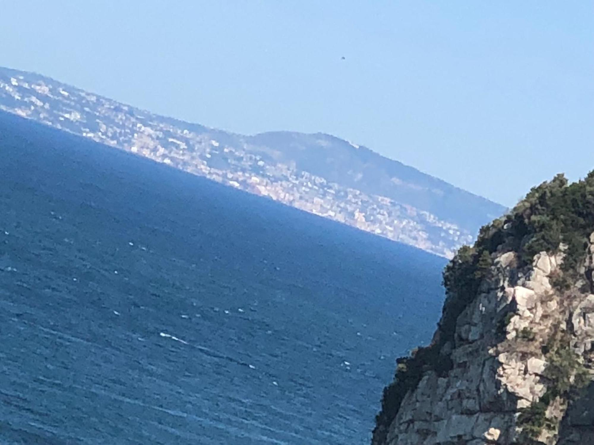 Bilocale Panoramico “Lo Sguardo” Lejlighed Massa Lubrense Eksteriør billede